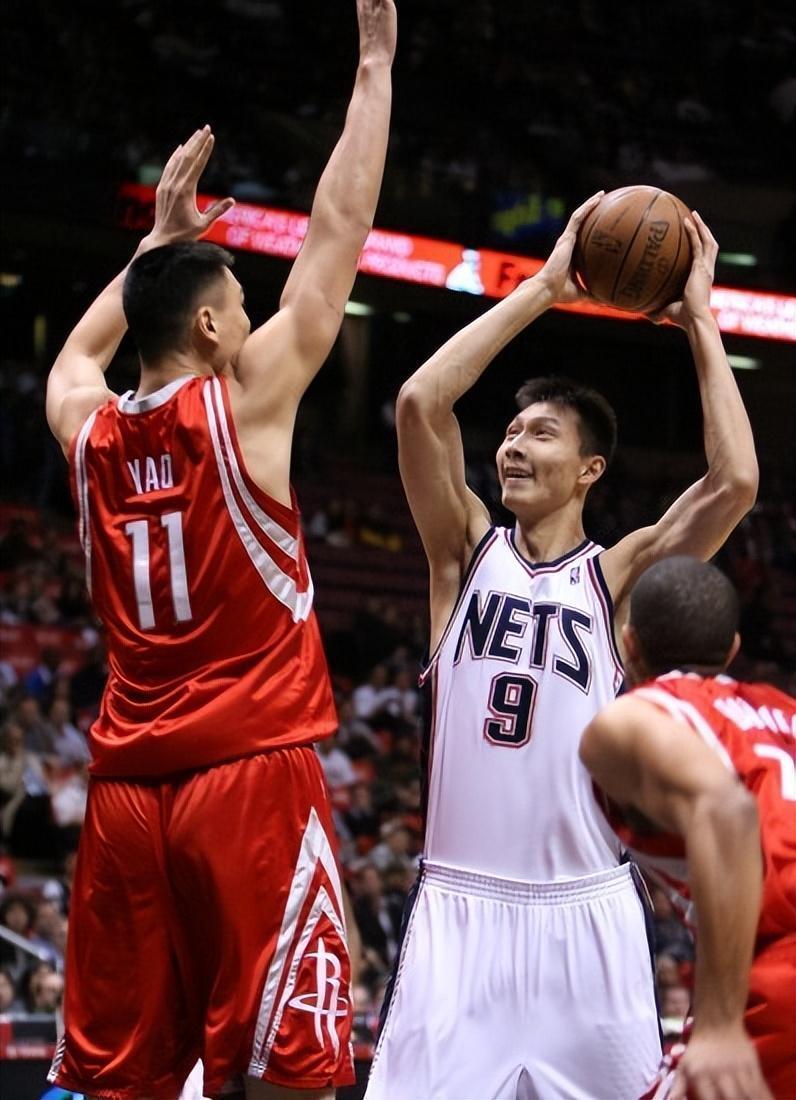 NBA总决赛第五场火箭VS湖人CBA明星球员亮相助威